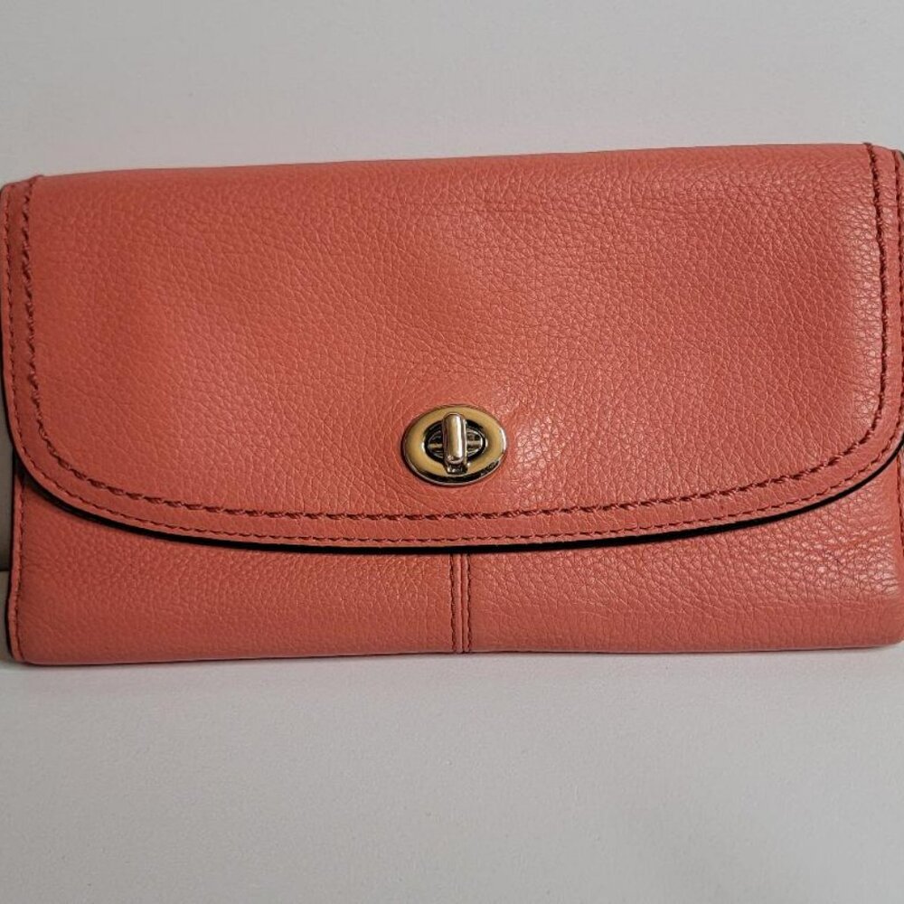 Coach Park Coral Turn Lock Pebble Leather Trifold Wallet